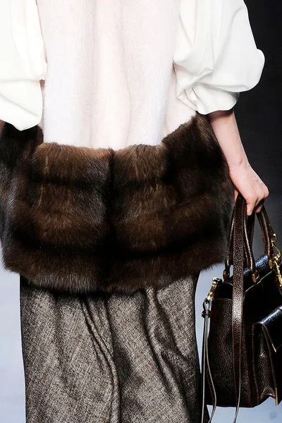 Look 15